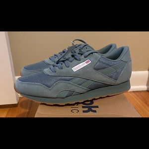 NIB Men’s Reebok Classics - Teal/Gray - 10.5